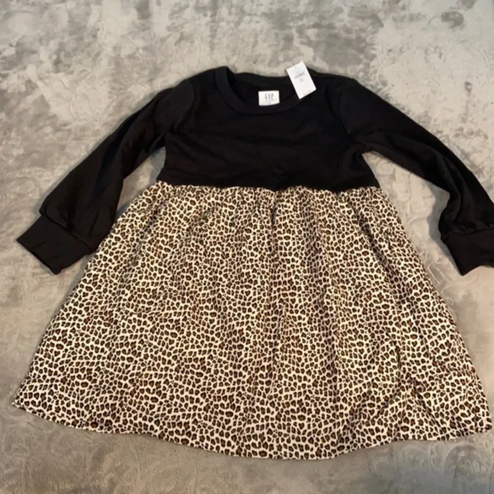 Girls Gap dress New XS 4-5